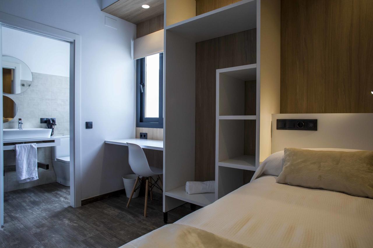 Hostal Sevilla Santa Justa - Adults Only Экстерьер фото
