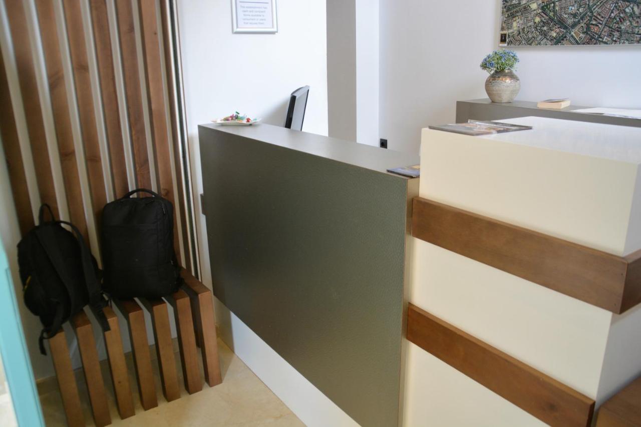 Hostal Sevilla Santa Justa - Adults Only Экстерьер фото